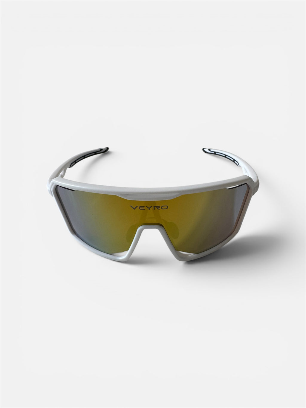 VEYRO Lioris Sportbrille in Glacier Gold mit goldverspiegelter Scheibe und umschließendem Rahmen